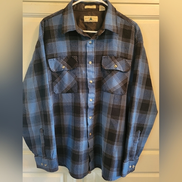 Northwest Territory Blue and Black Flannel Button Down Shirt - Picture 1 of 4